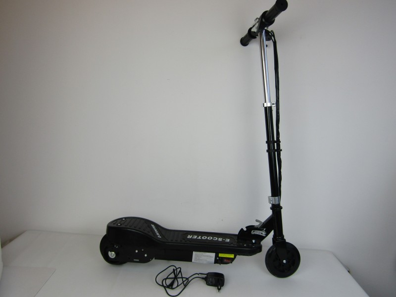 Opvouwbare Electrische Step / E-scooter: Flyblade, 2019