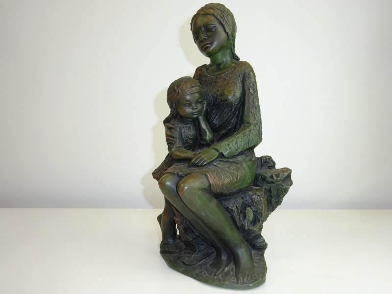 Beeld: Moeder met Kind, A.S.V, Atelier Spoor Venlo