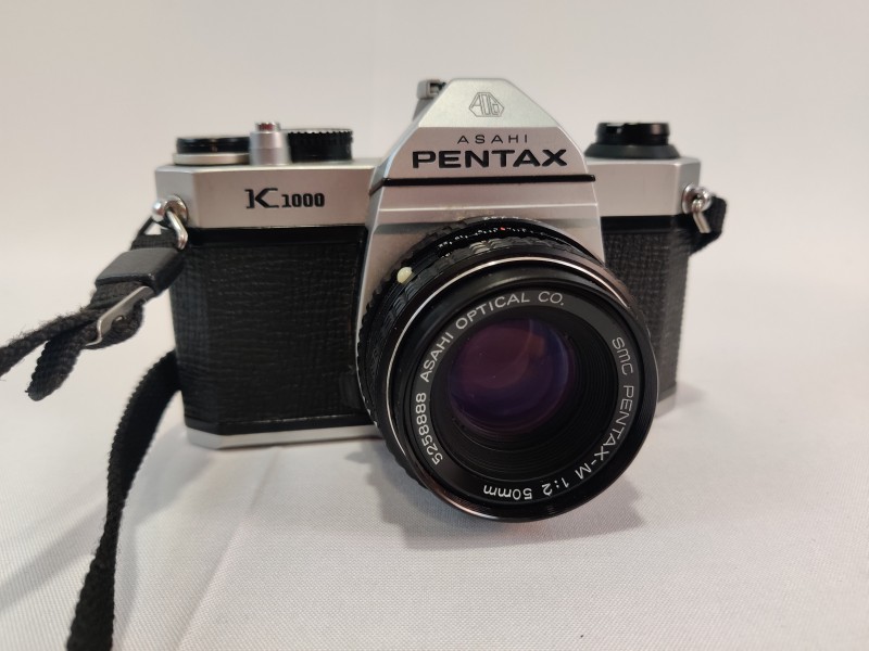 Pentax K1000 SLR Film Camera