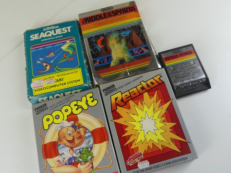 Vintage Enig lot Atari spelletjes