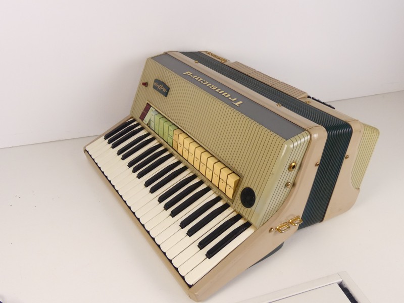 Vintage  Farfisa Transicord TD/50 elektrisch orgel accordeon