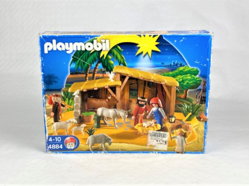Playmobil Kerststal 4884 + playmobil koningen met cadeau's 5589