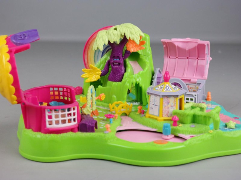Vintage Polly Pocket magical moving