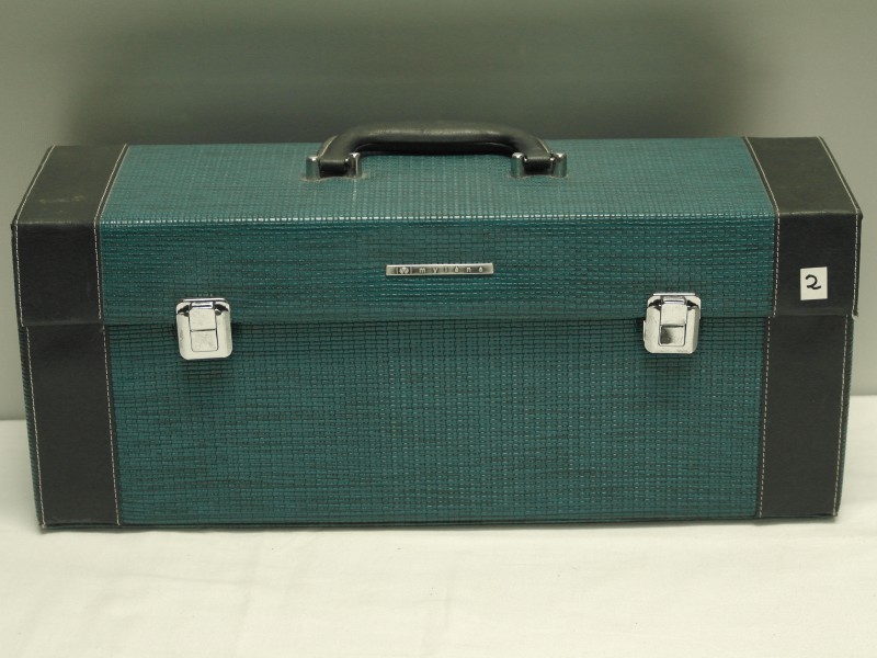 Vintage kunstlederen koffer "Mylene"- Langwerpig model nr. 2- lichtblauw (Art. nr. 690 B)