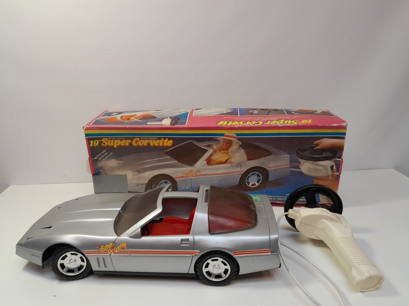 Vintage Playmates: Super Corvette - 1985