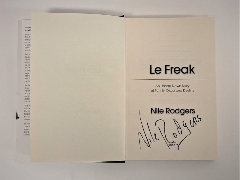 Gesigneerd boek Nile Rodgers