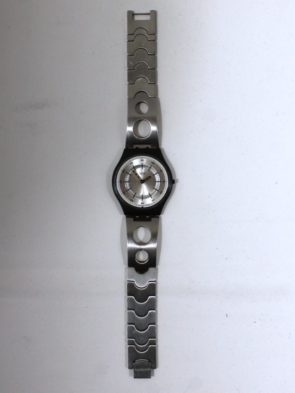 Vintage Swatch B