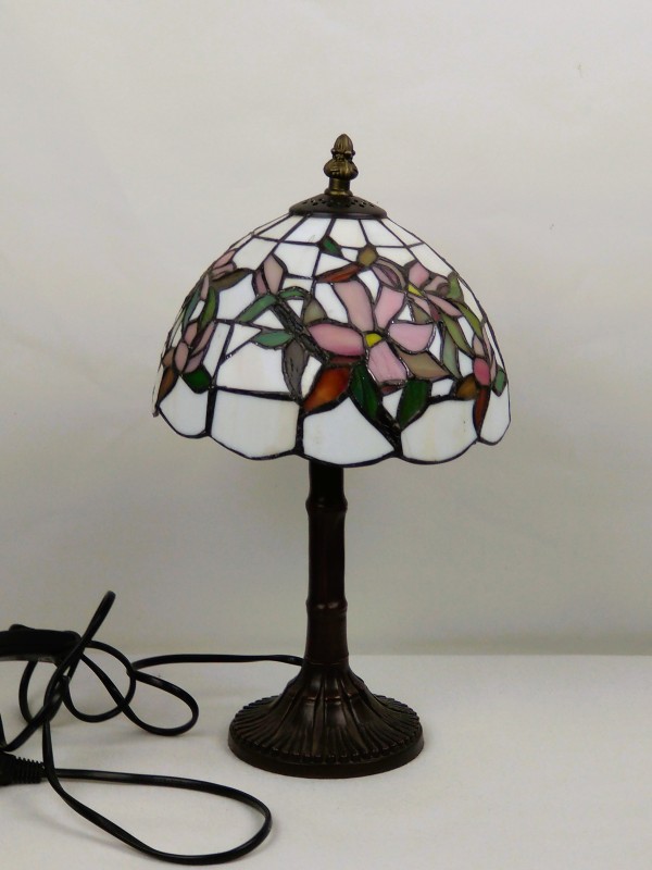 Kleurrijke Tiffany tafellamp