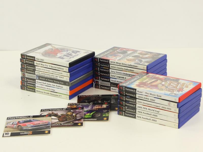 21 Playstation2 (PS2) games