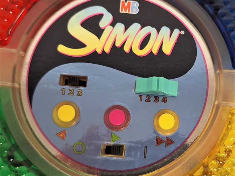 Simon MB Spel