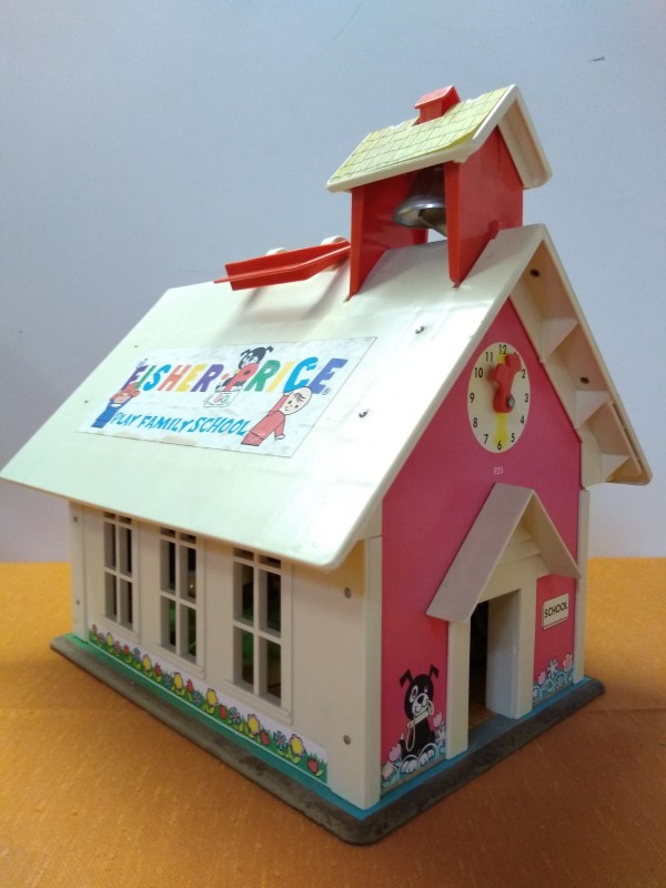 Fisher Price Play Family School