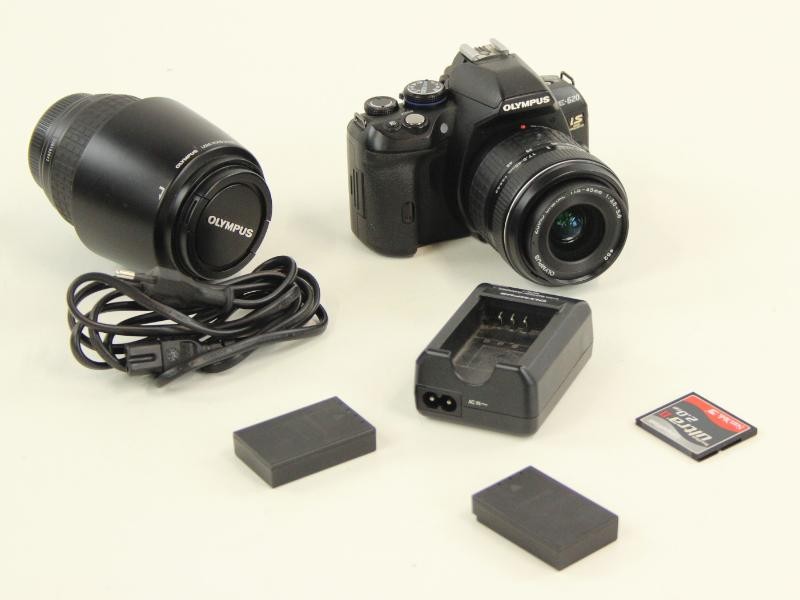 Digitale Olympus E-620 fotocamera met toebehoren
