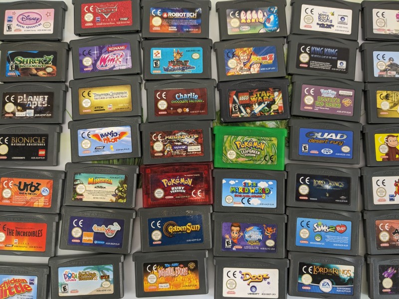 42 Gameboy Advance spel cartridges