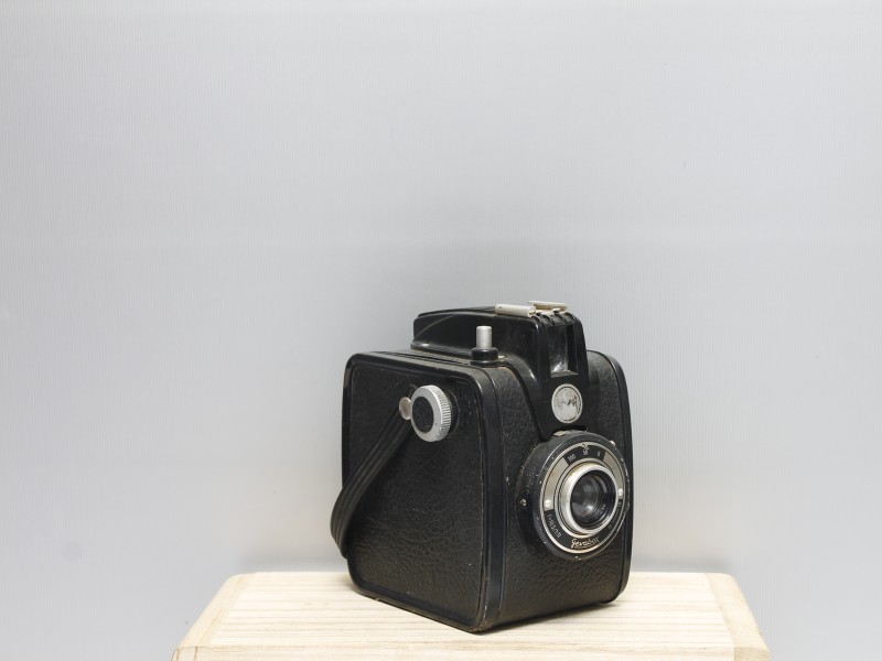 Vintage film camera - Gevaert Gevabox (Art. 834)