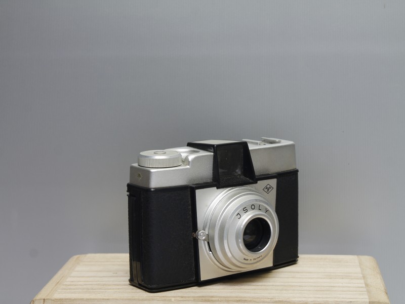 Vintage film camera - Agfa Jsoly (Art. 833)