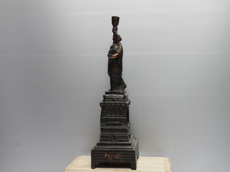 Antieke klok "Statue of Liberty- New York" (Art. 826)