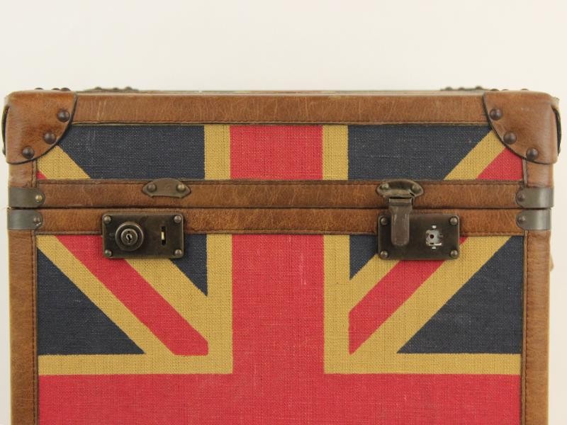 Union Jack, knap beklede, vintage opbergkist met lederen verstevigingen