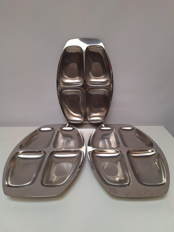 Lot van 10 Alessi potjes en serveerplateaus