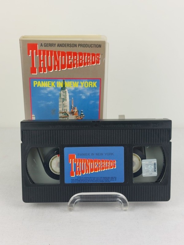 4 videobanden Thunderbirds