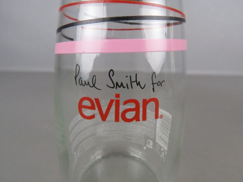 5 limited edition Evian flessen