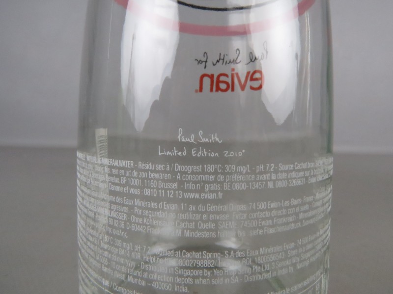 5 limited edition Evian flessen