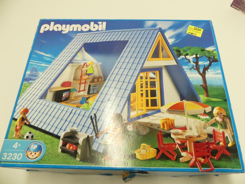 3 dozen playmobil