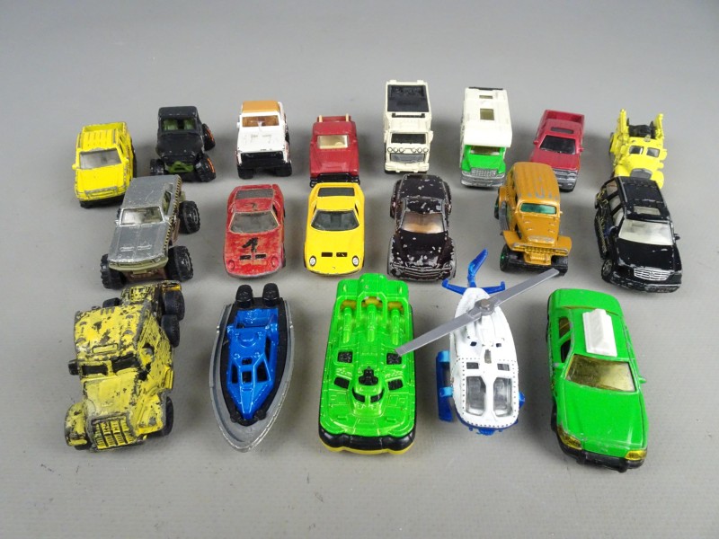 Collectie 19 matchbox auto's