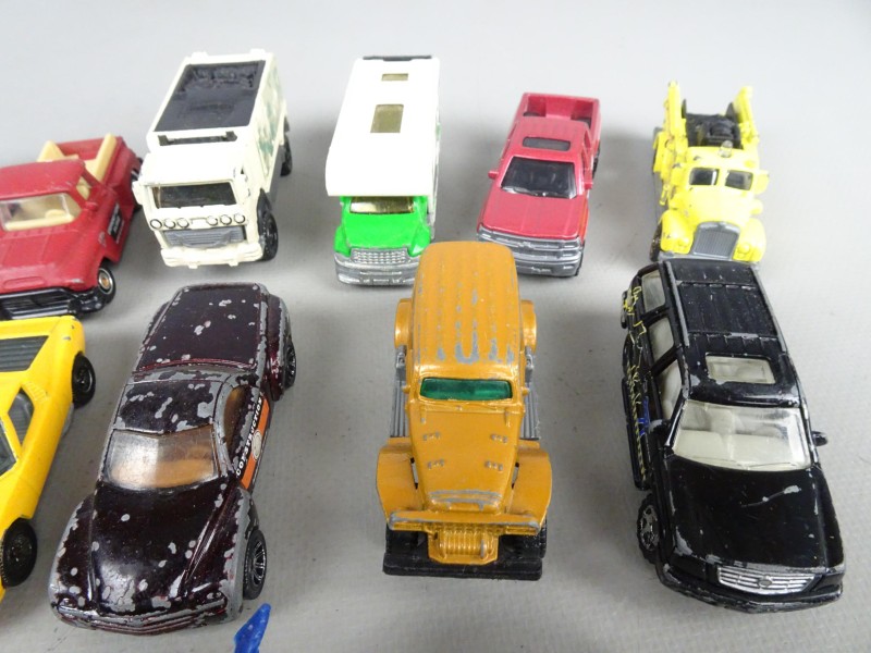 Collectie 19 matchbox auto's