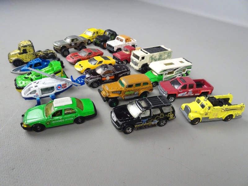 Collectie 19 matchbox auto's