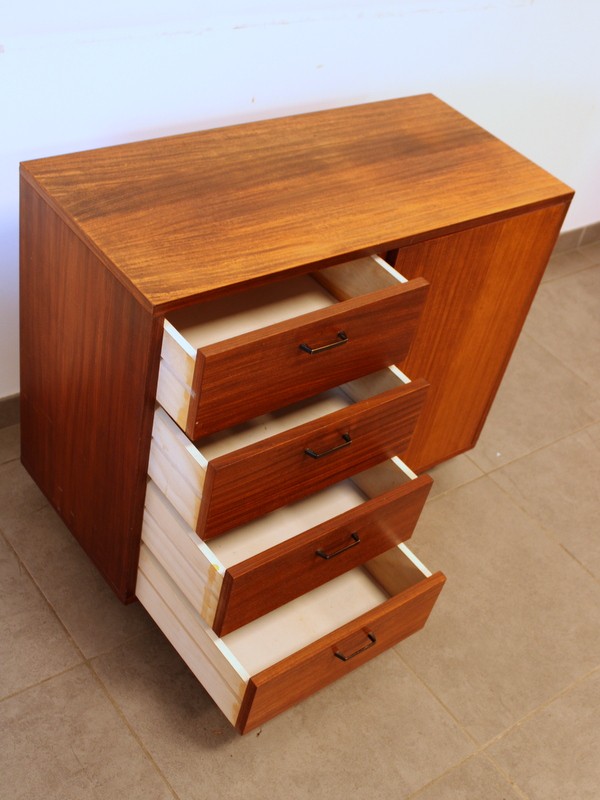 Mid-Century Dressoir