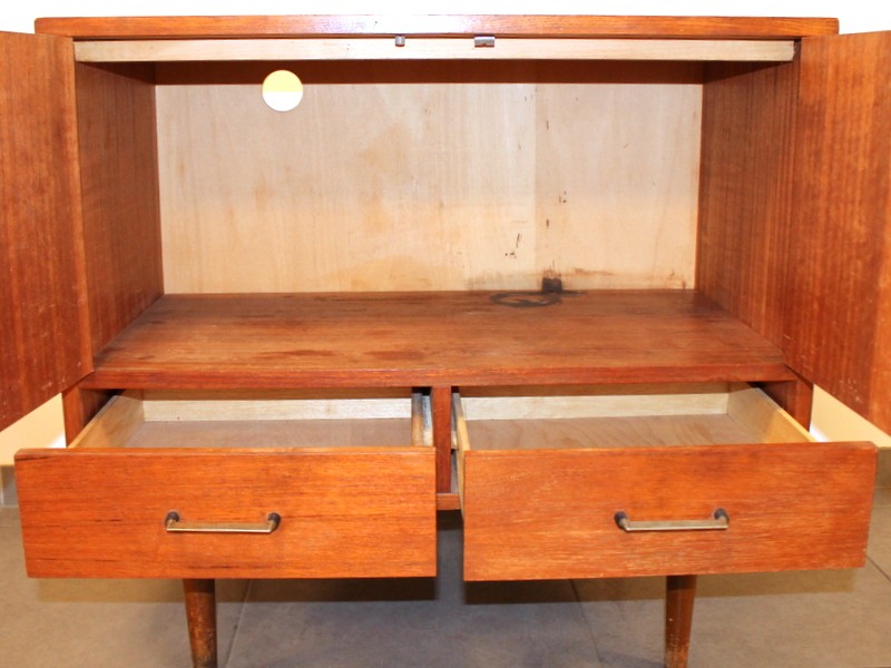 Vintage Dressoir