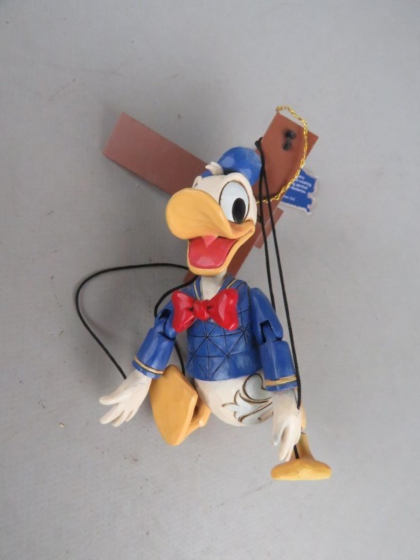 Donald Duck marionette