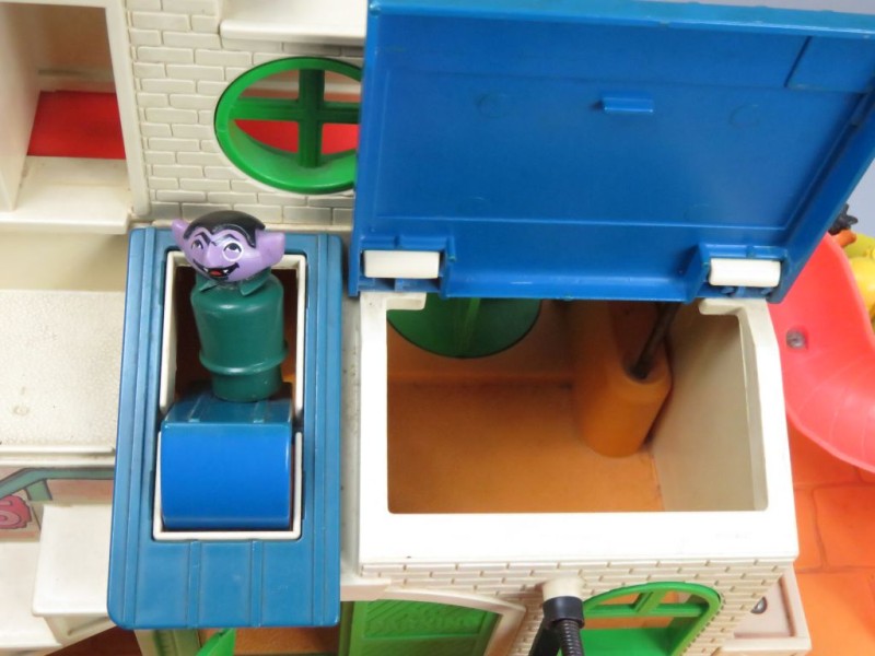 Sesamstraat clubhuis Fisher Price