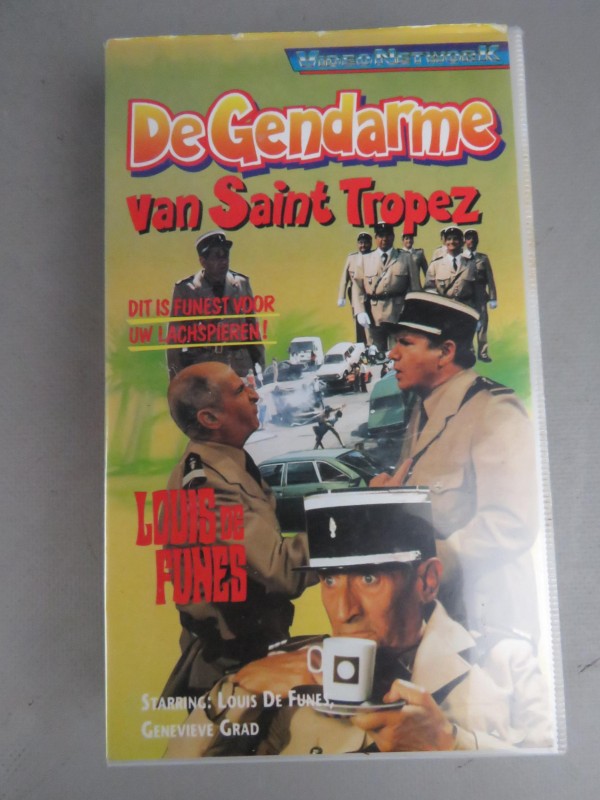 7 VHS tapes van Louis de Funes