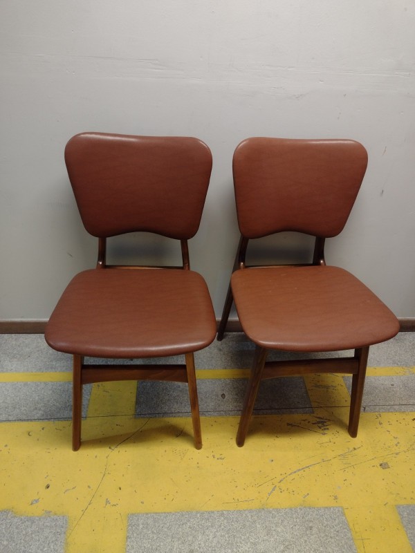 2 Vintage stoelen