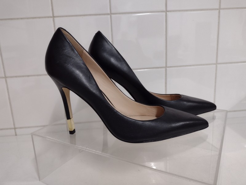 Zwarte Lederen Guess Pumps