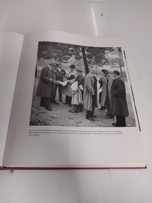 Officieel gedenkboek Algemene Wereldtentoonstelling Brussel 1958