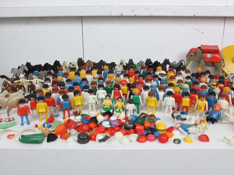 Groot lot (vintage) playmobil - 100+ figuurtjes/diertjes/accessoires