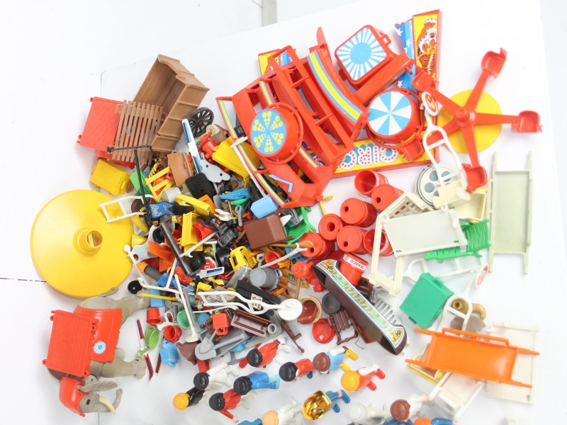 Groot lot (vintage) playmobil - 100+ figuurtjes/diertjes/accessoires