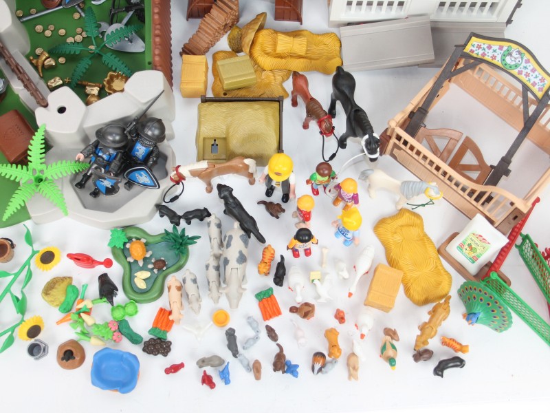 Groot lot (vintage) playmobil - 100+ figuurtjes/diertjes/accessoires