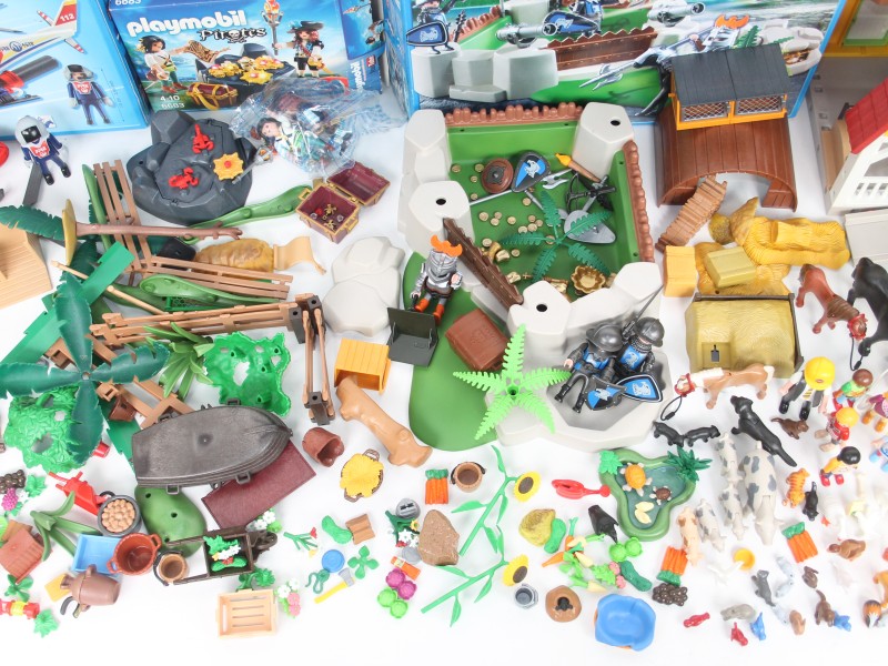 Groot lot (vintage) playmobil - 100+ figuurtjes/diertjes/accessoires