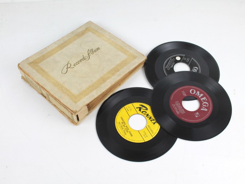 Vintage Record Album voor 15 Singles