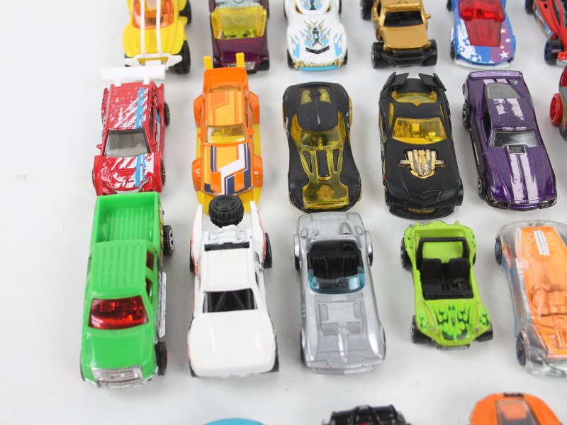 Groot lot HOTWHEELS speelgoed auto's