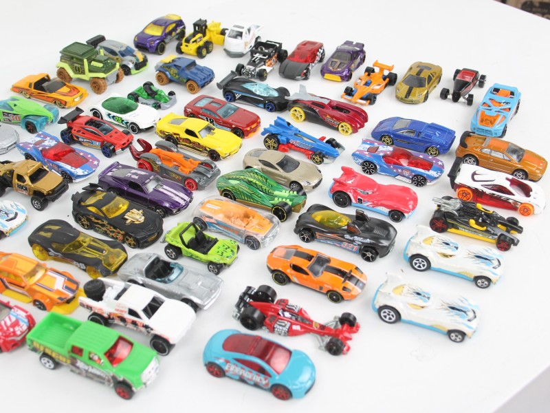 Groot lot HOTWHEELS speelgoed auto's