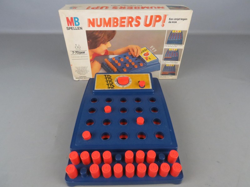 MB gezelschap spel numbers up