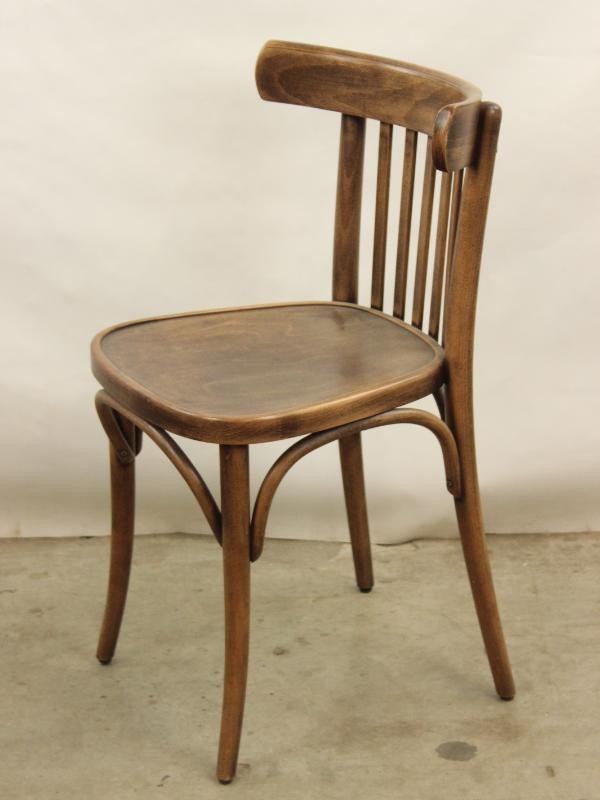 Stoel, horeca klassieker gemerkt Ton (Thonet) - beukenhout