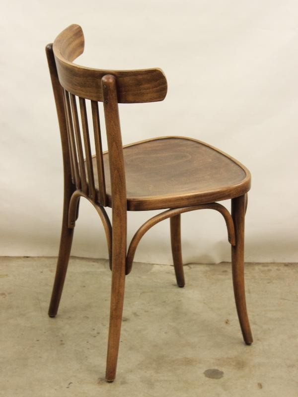 Stoel, horeca klassieker gemerkt Ton (Thonet) - beukenhout