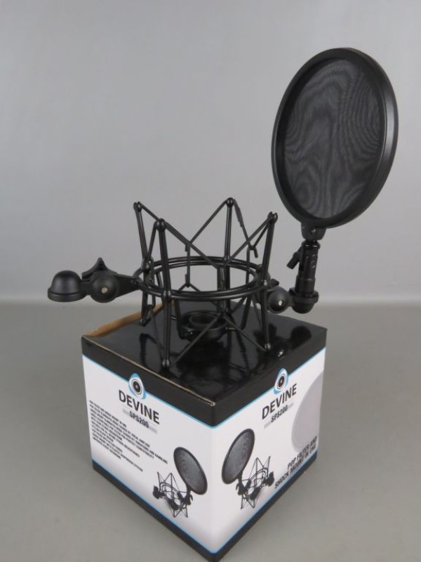 Devine RF 30 reflectiefilter en SPS200 popfilter