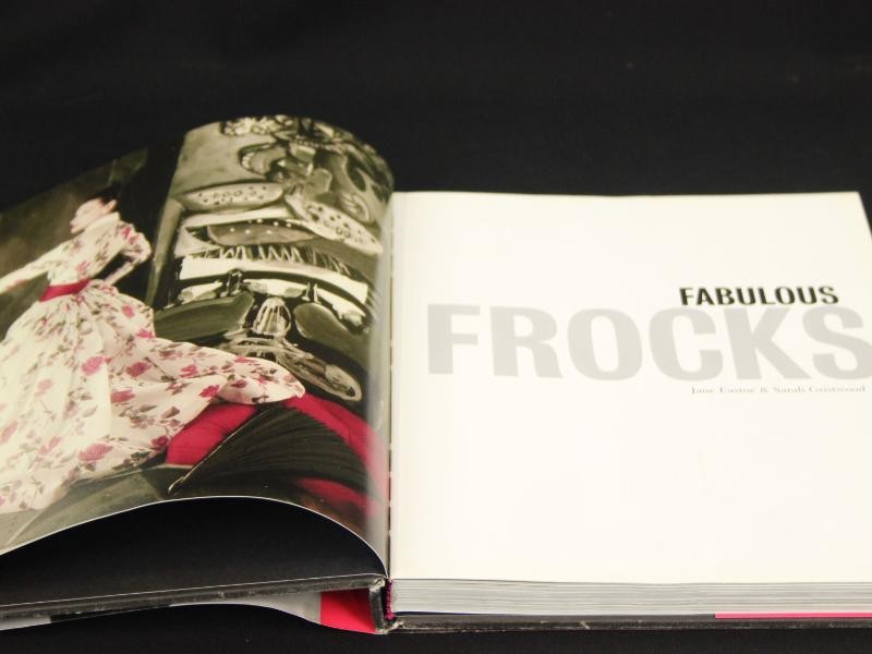 Kunstboek: Fabulous Frocks door Jane Eastoe & Sarah Gristwood