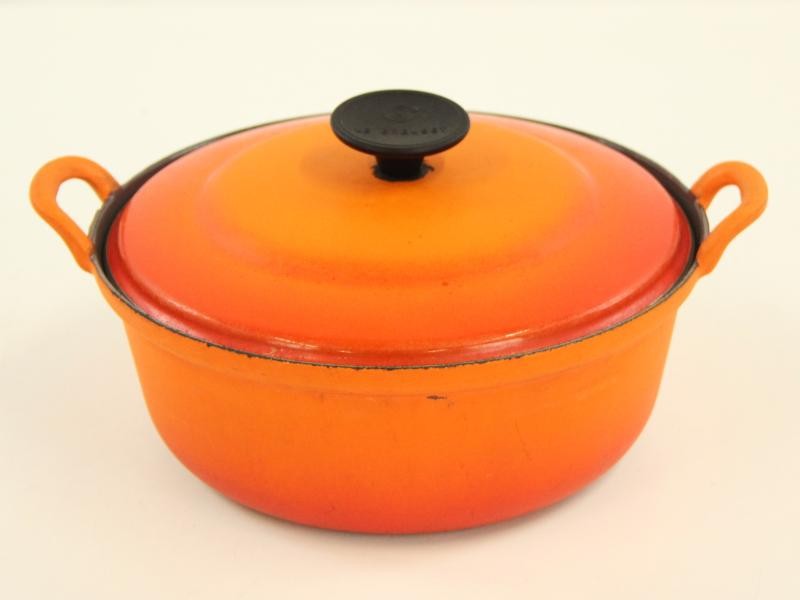 Set van 3 kookpotten: 2 met deksel en 1 steelpan door Le Creuset